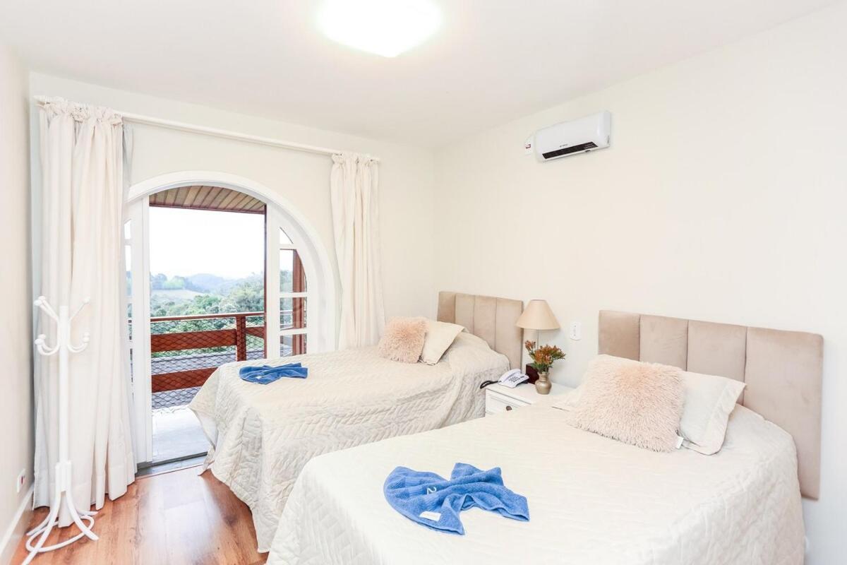 Quatre Saison 412 - Flat Nas Montanhas Perfeito Para Relaxar Campos do Jordão 外观 照片